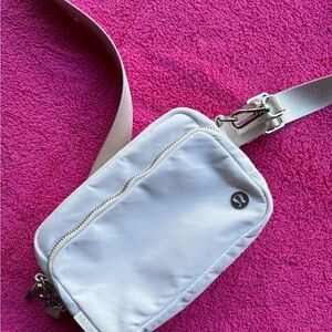 Lululemon Cream Interior Bag